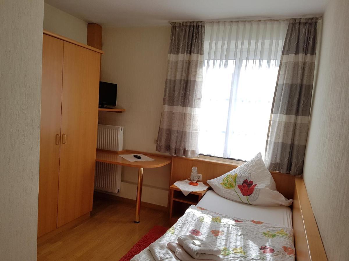 Hotel Pension Haus Pooth Wesel  Luaran gambar