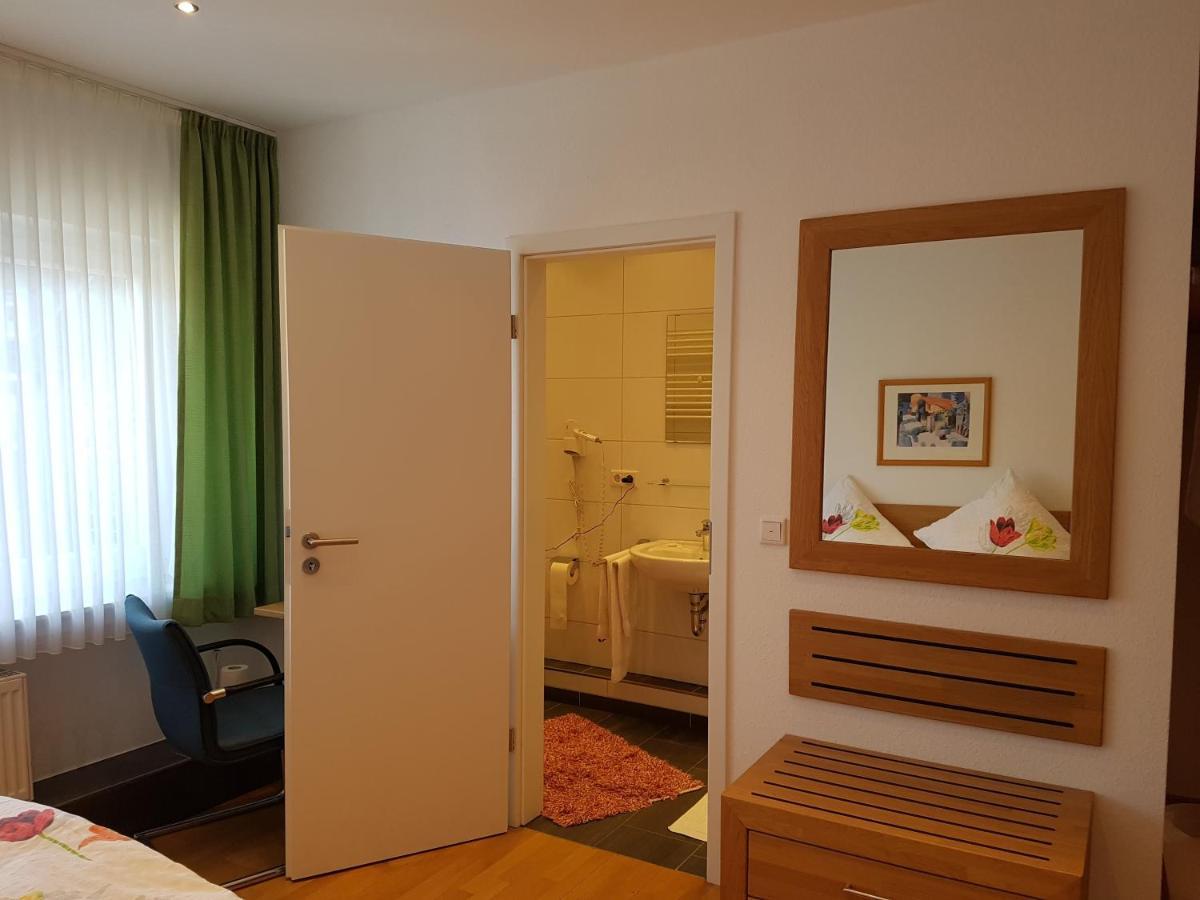 Hotel Pension Haus Pooth Wesel  Luaran gambar